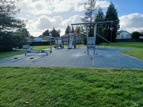 Photo image of Tawa Park playground equipment